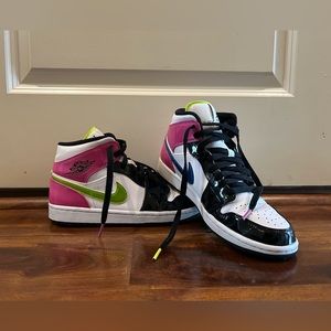 Nike Air Jordan 1 Mid